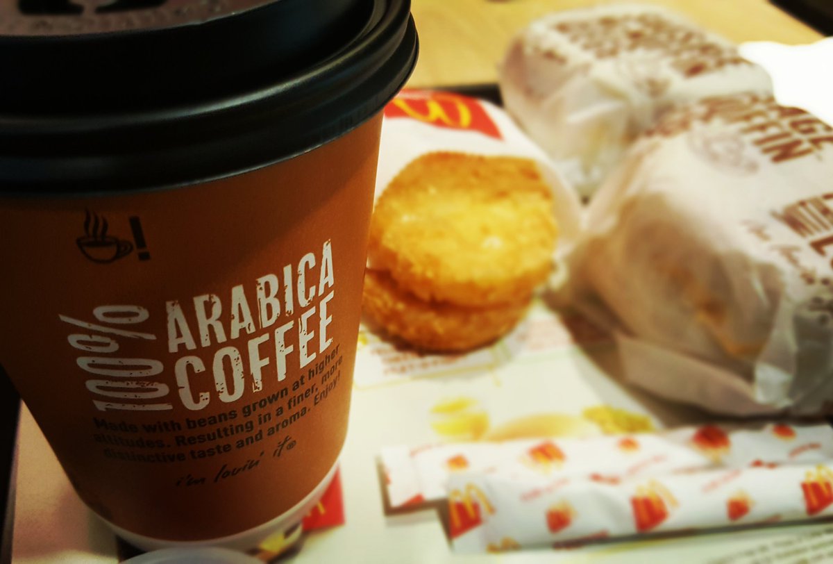 andrewtwx's tweet photo. Breakfast at Macdonalds.

#smartphonephotography #rivervaleplaza #NOTE5 #macdonalds #breakfast #sausageeggmuffin #food https://t.co/kyatHt5NlW