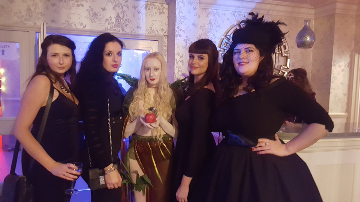 letic_r's tweet photo. @CreativeBrain1 had the most amazing night!! Thank you!! https://t.co/c47kdiUDZf