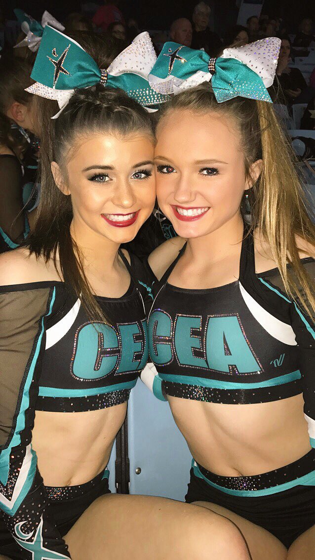 AlainaWithers's tweet photo. First place w/ my person 💜 #heirs #hitzero #nosupporters #itsokaytho #didntneedthem https://t.co/236i86CyTE