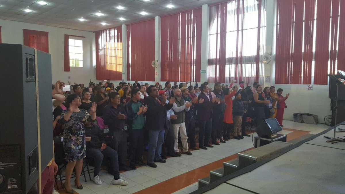 maciasrodrigo_'s tweet photo. De hoy en #Ixtlahuaca con el @coroOSEM y la @osmexiquense. #AM17 @eruviel_avila @EduardoGascaP @FelipeGlzSolano @jcbautistasts @PoloRojasG https://t.co/fScNBDqZky