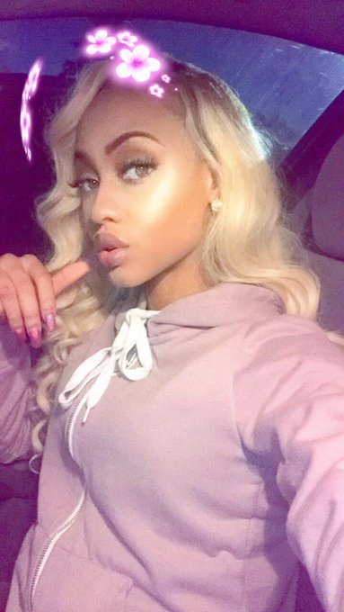 Watch GODDESSBAE__💛's leaked NSFW photo on TwXstars