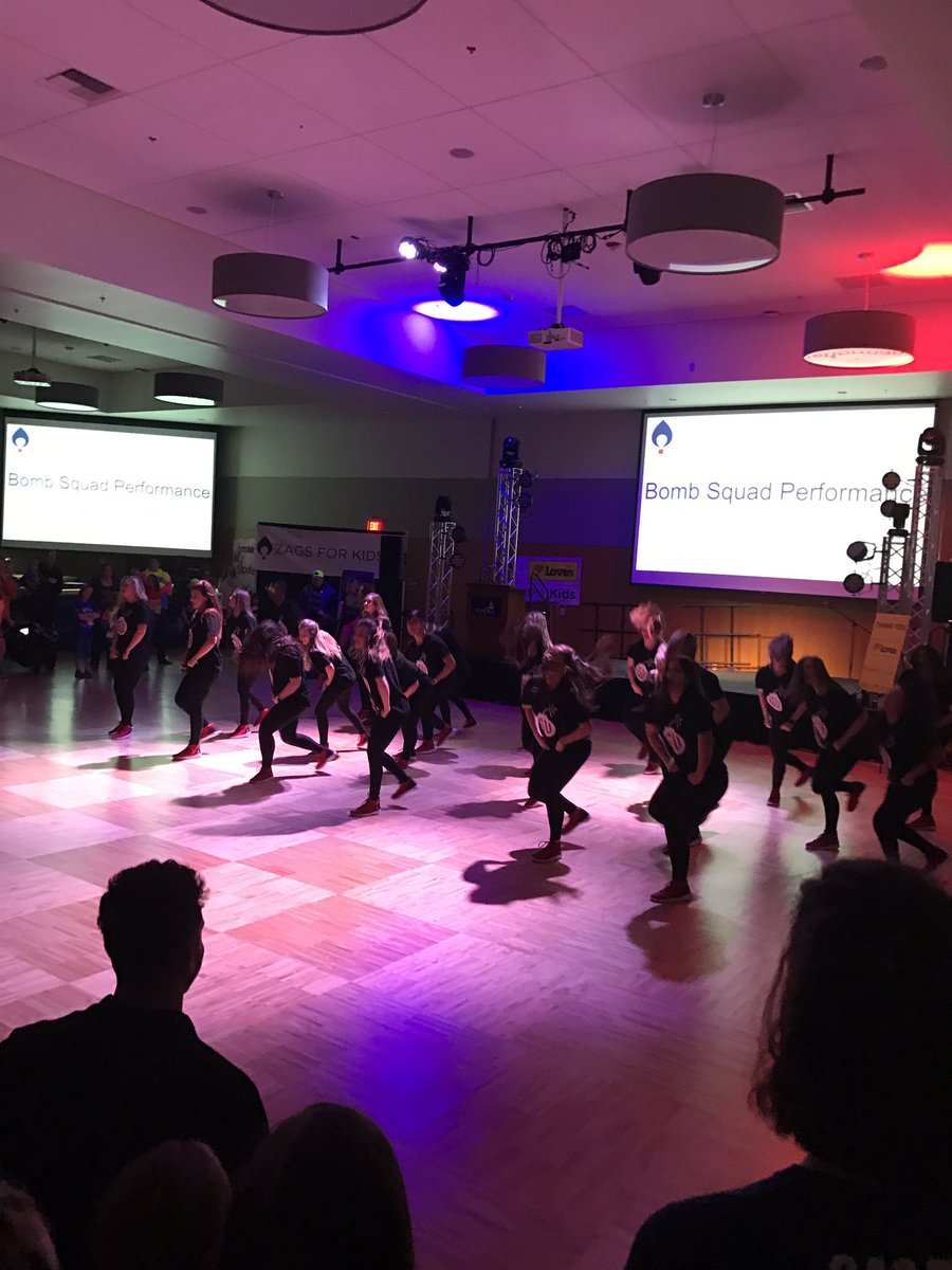 Way to go <a href="/GU_BombSquad/">Gonzaga Bomb Squad</a> ! Killing it with those moves! #Zags4Kids