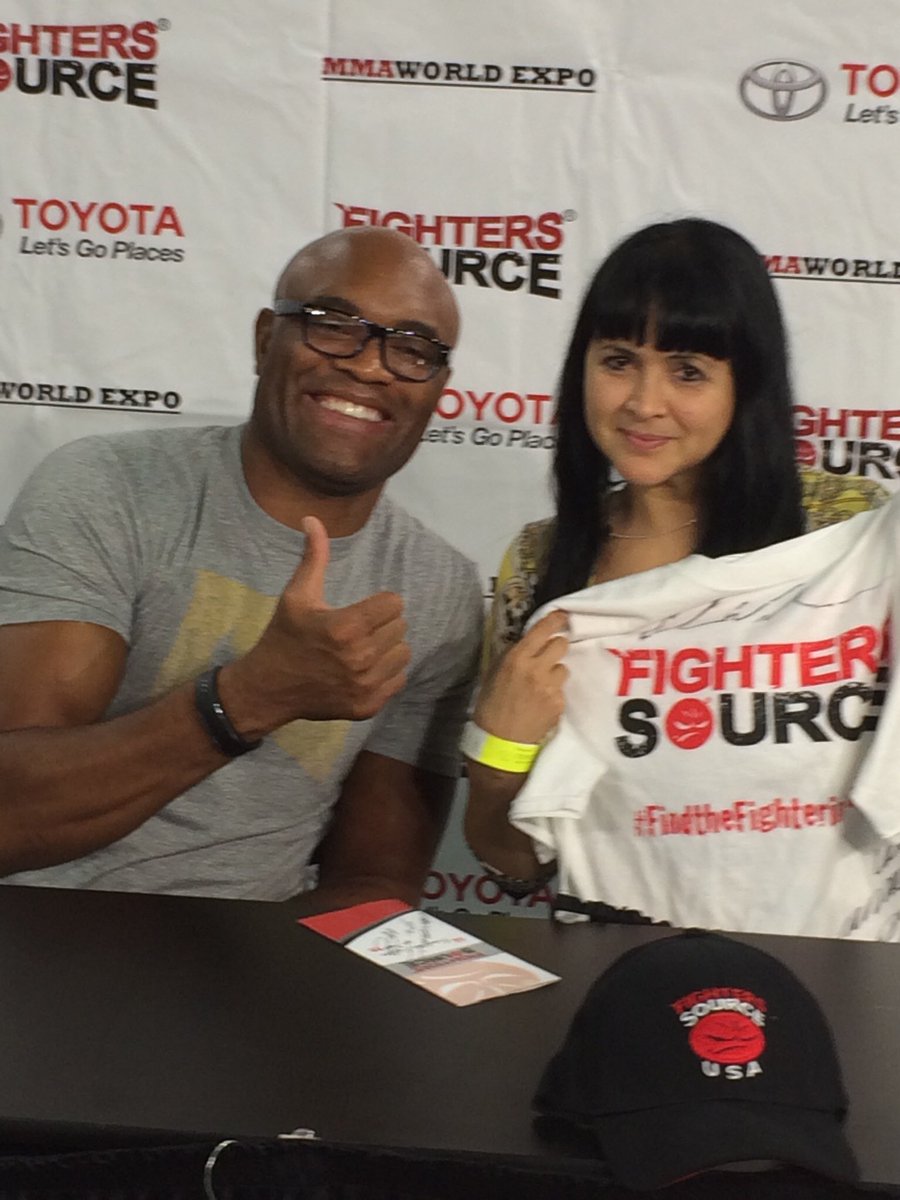 FTFIY_'s tweet photo. Good luck tonight! @SpiderAnderson @ufc #FindTheFighterInYou ! #ufc208 https://t.co/SB8jBgRfgV