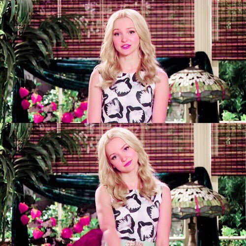 c4rsonxweissm4n's tweet image. beautiful and amazing human being @DoveCameron #KCAFavTVActress #DoveCameron
