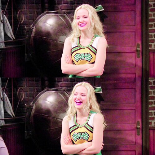 c4rsonxweissm4n's tweet image. beautiful and amazing human being @DoveCameron #KCAFavTVActress #DoveCameron