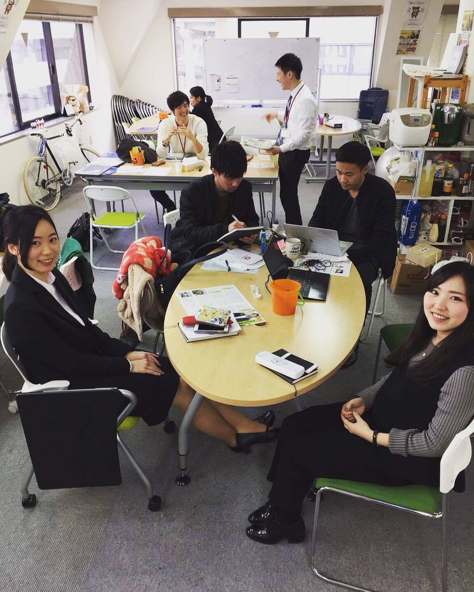 キャリぷら On Twitter 就活に関する相談が無料でできる街ナカのキャリアセンター キャリぷら 就活仲間もたくさんできるよ٩ W و 自己分析 大阪 模擬面接 就活カフェ 就活 近畿大学 佛教大学 大阪府立大学 立命館大学 関西大学 関西学院大学 京都工芸
