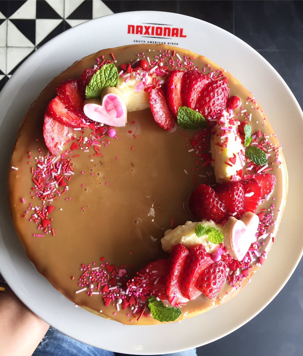 naxionaldiner's tweet photo. #Repost @cynpatos
・・・
DDL Cheesecake gone Glam. #NaxionalDiner https://t.co/bRJBAugpFn