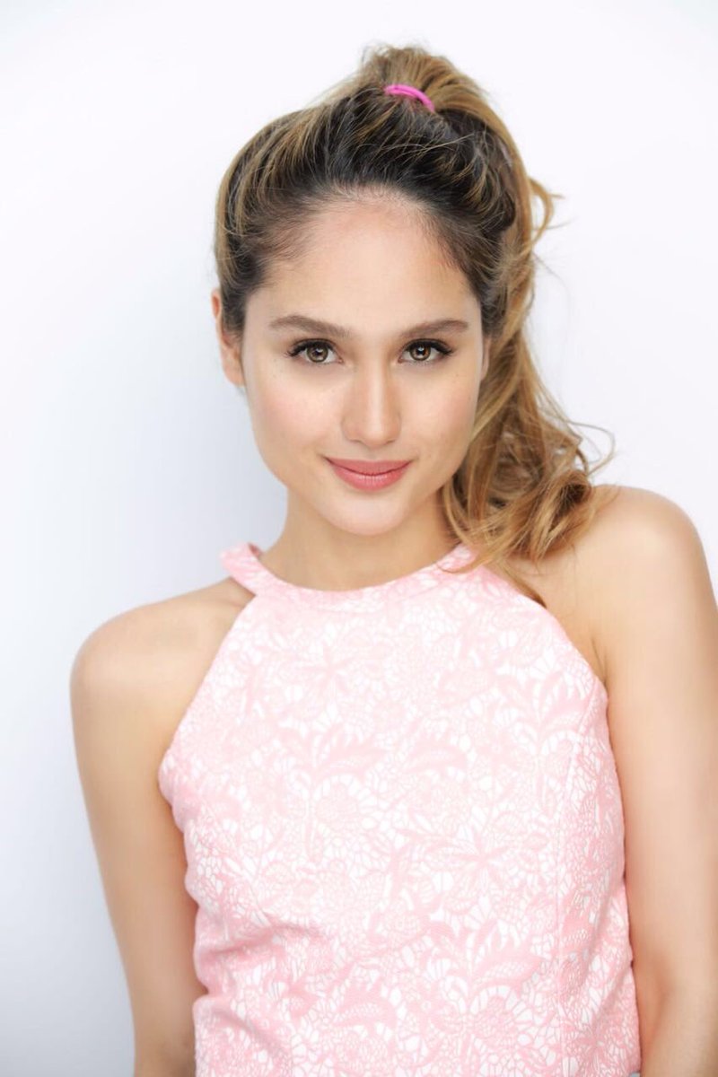 xcintakiehlx's tweet photo. Love 🌸 https://t.co/90Yc14kDO6