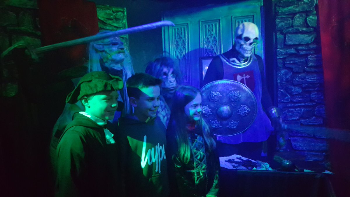 World_of_Legend's tweet photo. Legend Quests  were delighted to host two sold out shows on Saturday. High adventure was had by all @1066Tweets @ryesussex @SussexWhatsOn https://t.co/Ussw5Htc52