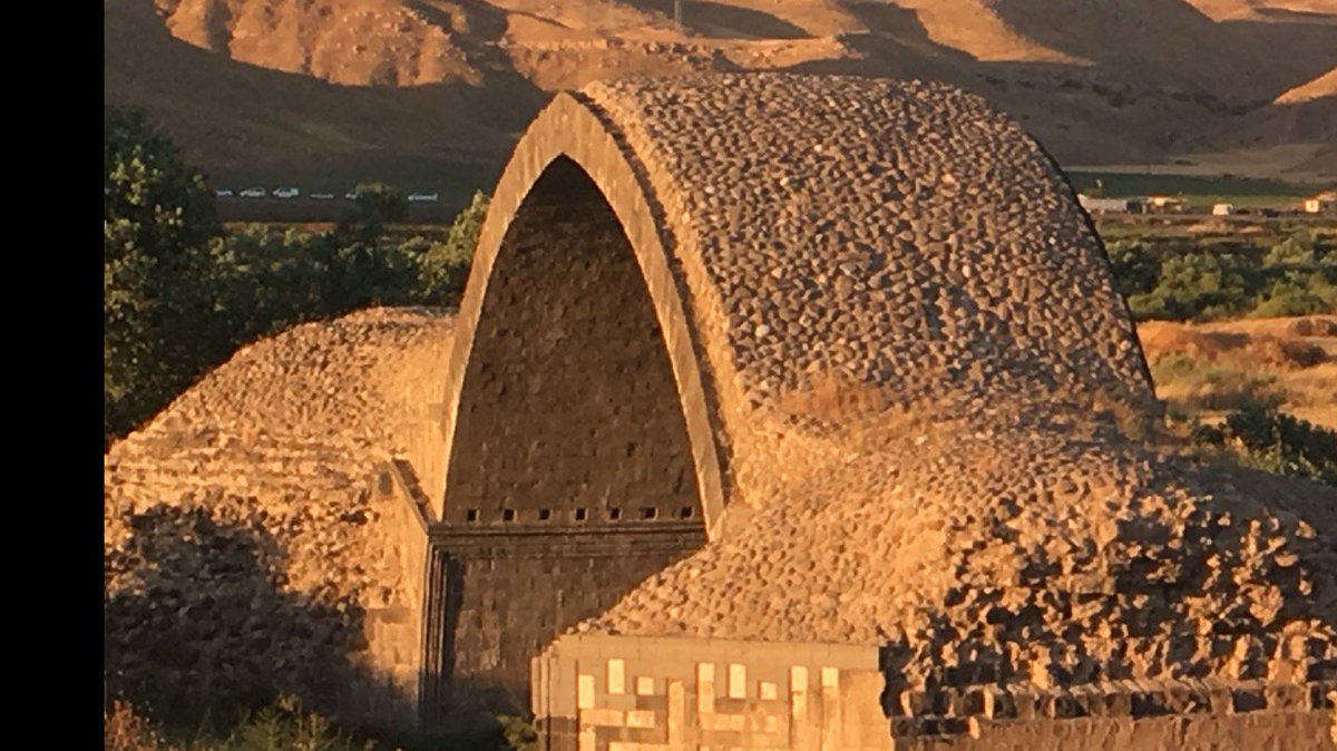 Urgent International appeal: to Protect the #Archaeological_bridge of #Ein_Dewar..for more:bit.ly/2hxjVb7