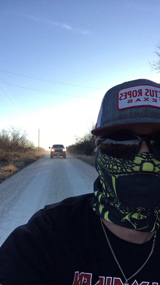 betz2016's tweet photo. Nice ride today #duramax #saltarmor https://t.co/GSuBIzOzd2