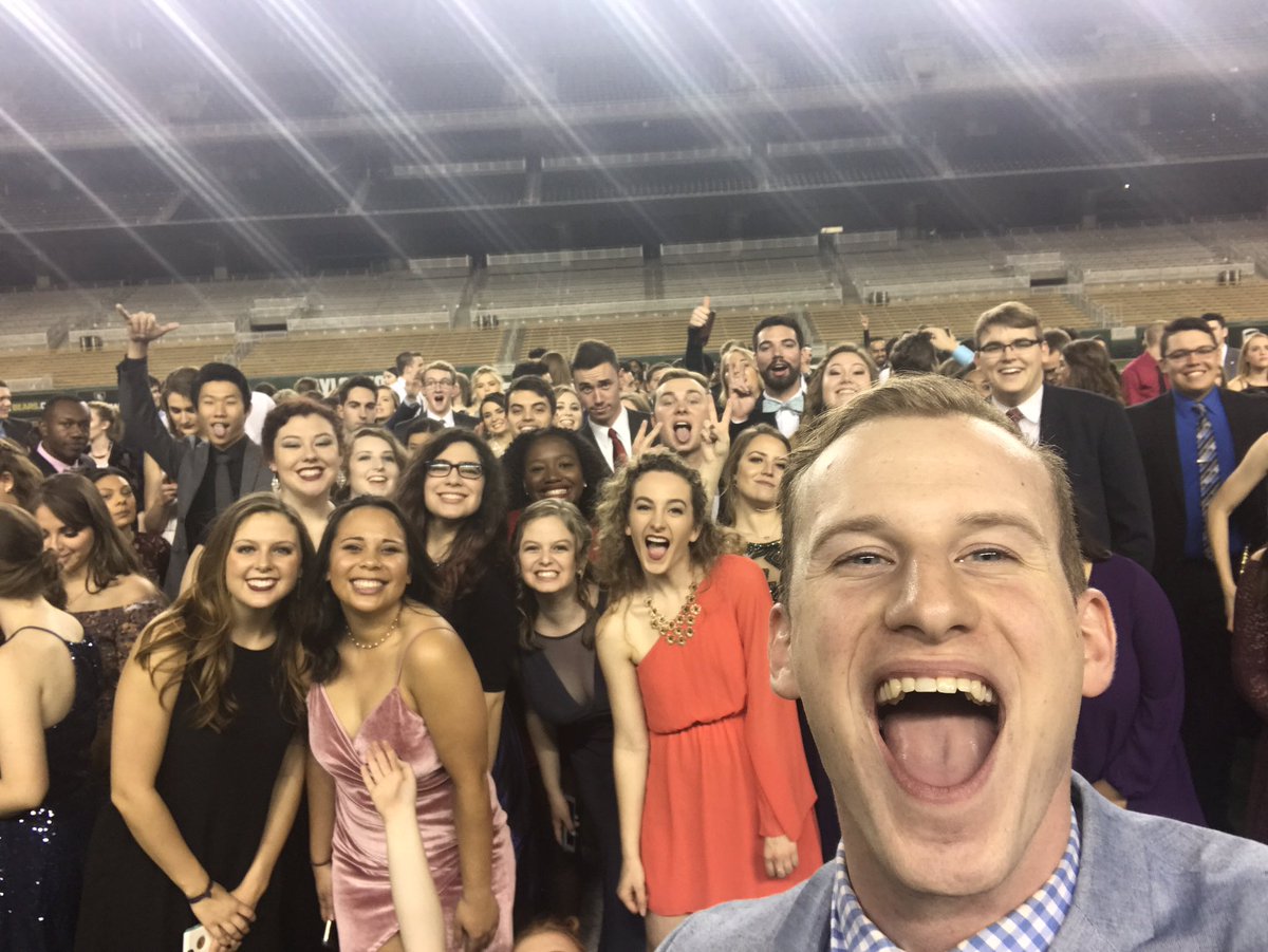 myles_olenski's tweet photo. LEAD Formal 2017 is in the books https://t.co/2PsQxOMEtm