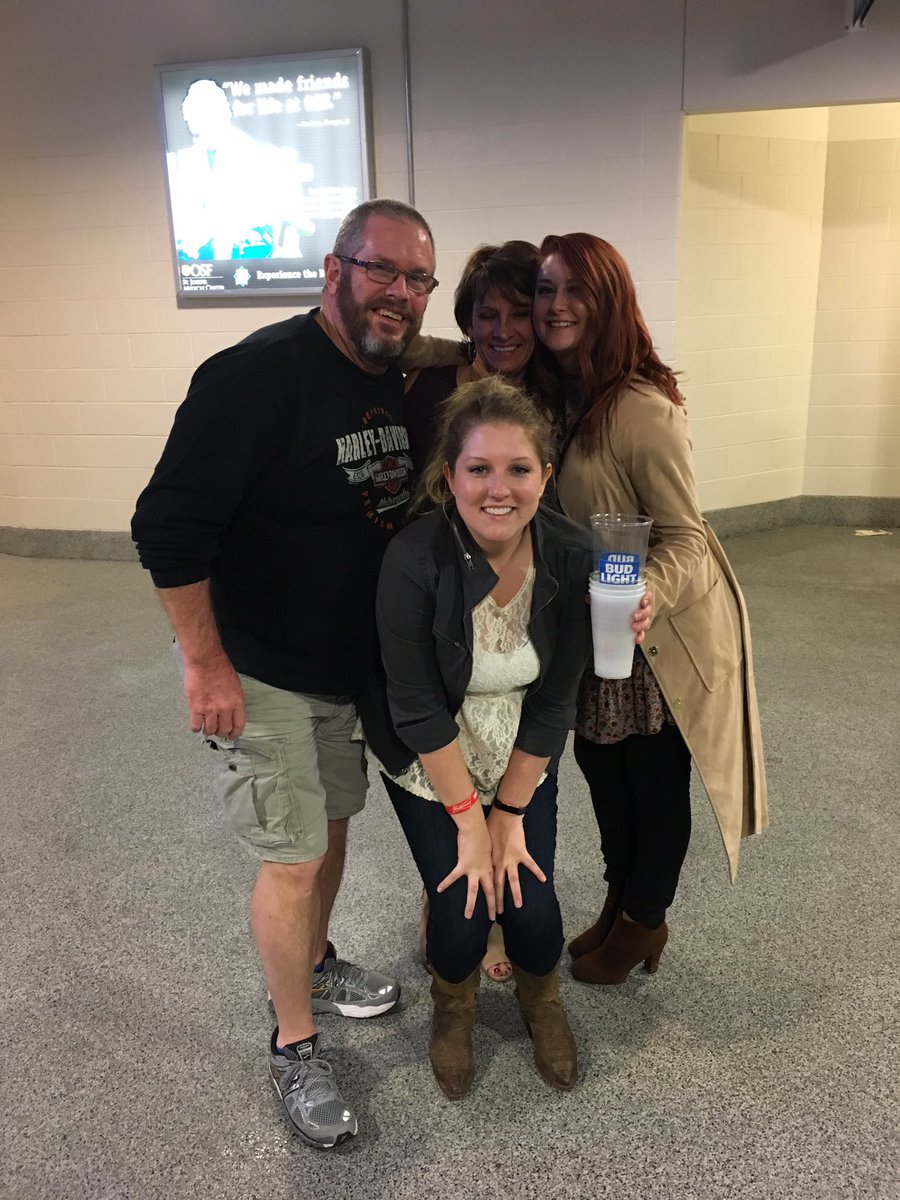Kayliggs's tweet photo. Dear James @jimj85 https://t.co/hE4Rby8APN