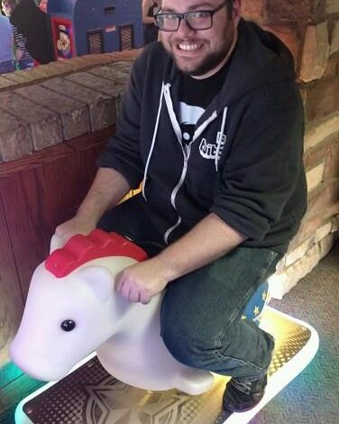 CUTWRlGHT's tweet photo. And then it was the best night ever. #helpme #savethepony https://t.co/LBTqwuZe5Q
