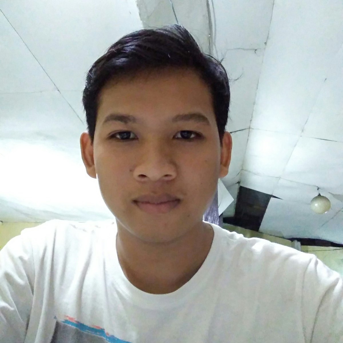 #FotoProfilBaru