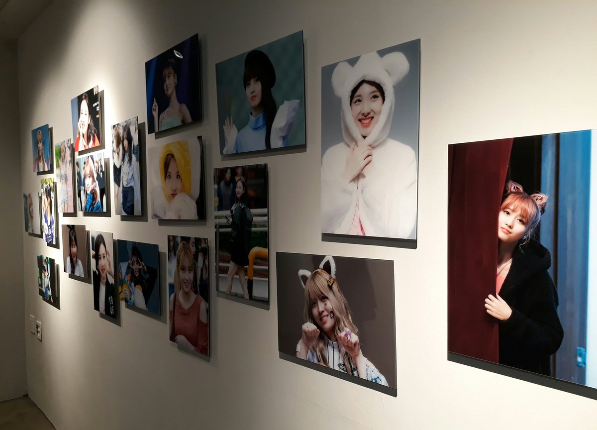 MbracingStars's tweet photo. #복숭아전
사진전 퀄리티에 놀라고 갑니다!
못오신분 꼭 와서 한번씩 보시고 가세요!
@momoraccoon 
@heartlipped 
준비하시느라 수고하셨어요! https://t.co/k8aa7vd5nl
