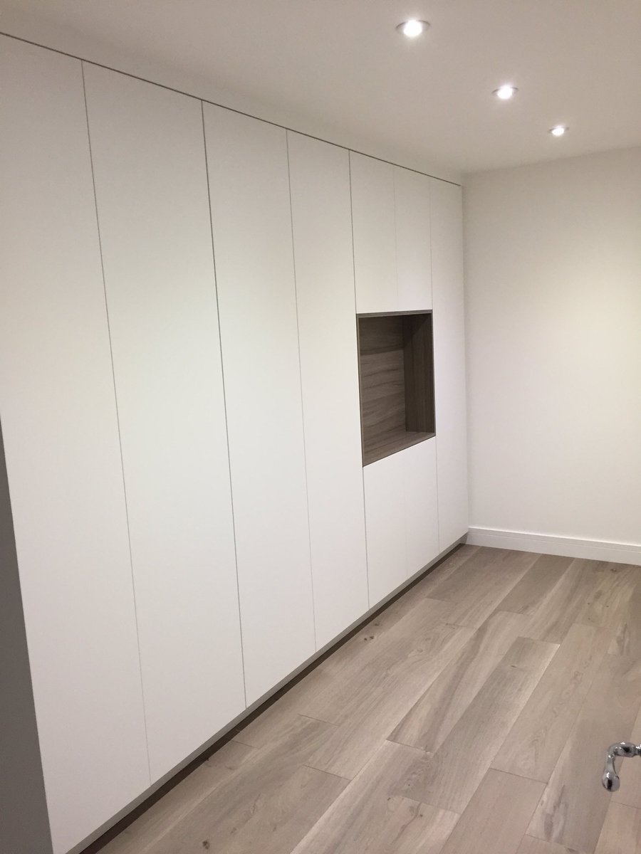 Neillowdon's tweet photo. Playroom just the T.V to fit #lotsofstorage https://t.co/O0TRaz7yiM