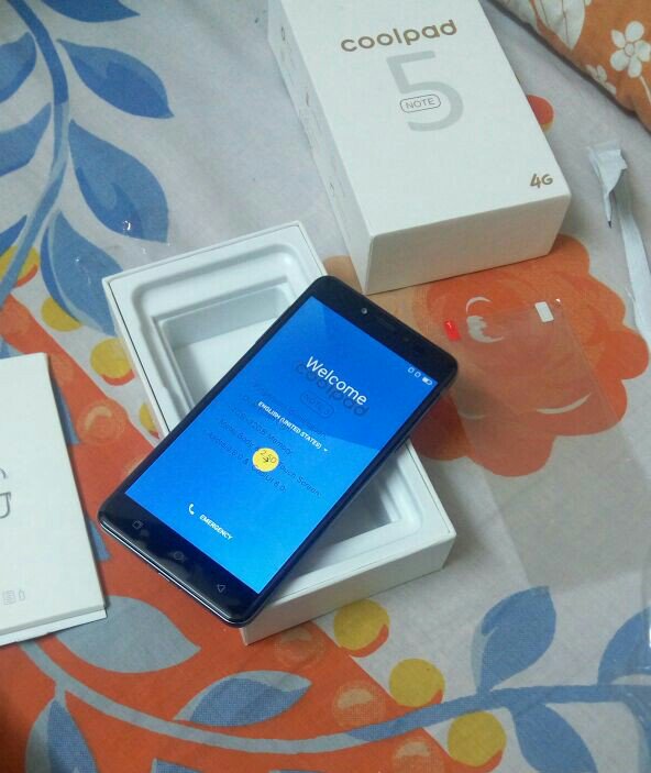 pranav1490's tweet photo. New Mobile Coolpad Note 5 !!! https://t.co/0OS7Tl5b6J