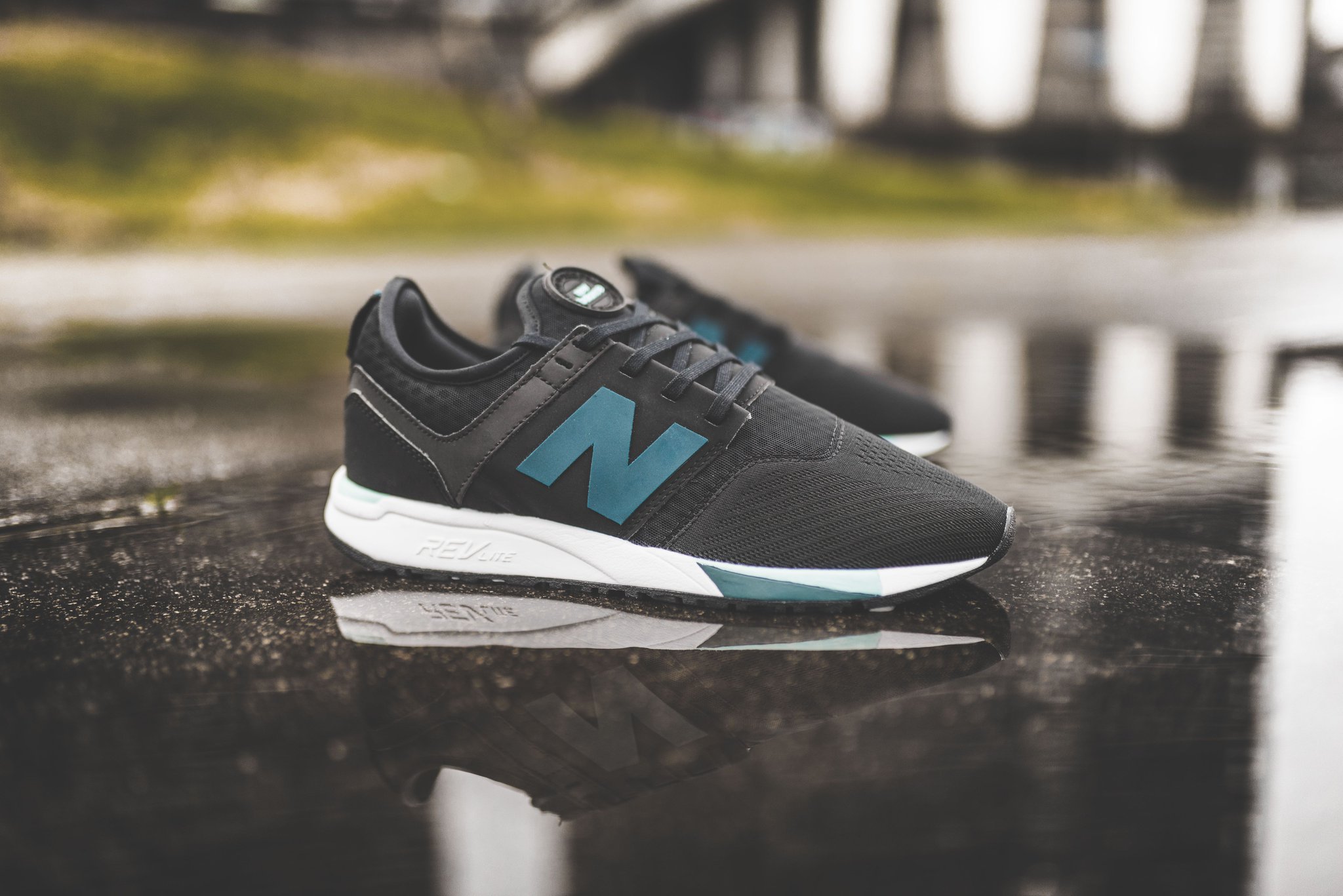 new balance mrl247bi new balance mrl247bi