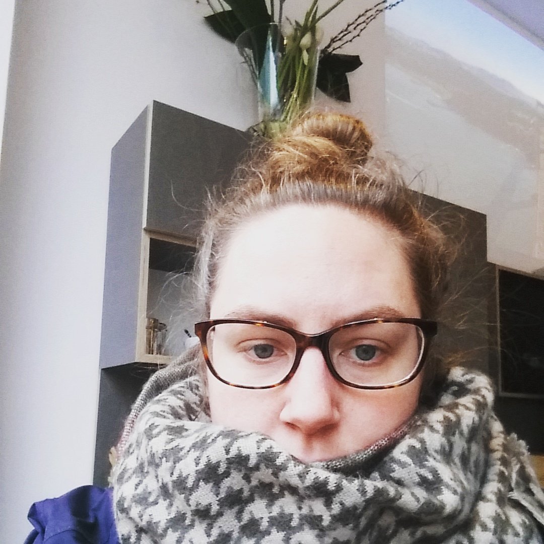 charlotteisrea3's tweet photo. #DepressionSelfie https://t.co/y0PuhPockk