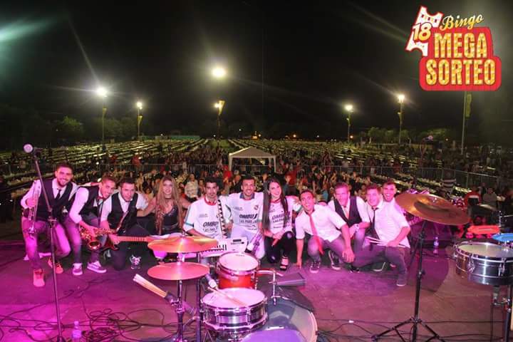 SACLasParejas's tweet photo. Gracias @AmapolaCumbia por el gran show #Mega18 https://t.co/abhRct391d