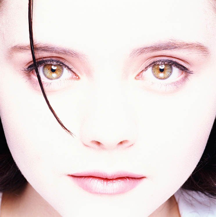 Happy Birthday Christina Ricci! Here\s one from the 90\s. 