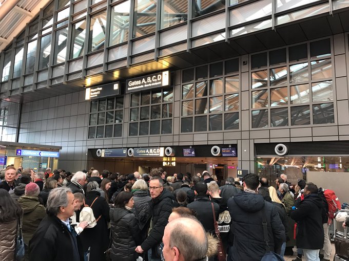 More than 50 injured in Hamburg airport after exposure to ‘unknown substance’ C4d43JGW8AAmOLw