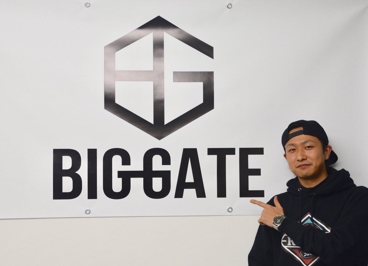 BigGate728's tweet photo. 【Studio Photo】
EFTY NINE fr.福岡
・AKI
※1st Mix CD
「YouthQuake」発売中!!
#eftynine #sound
#dub_session
#biggate #big_gate
#ビッグゲート
#studio #office https://t.co/1UoDpshtoE