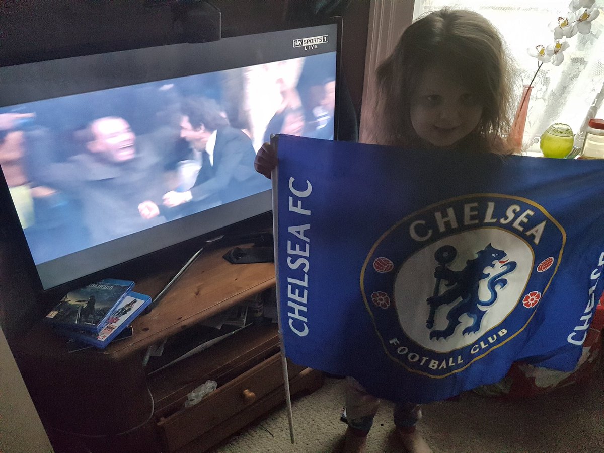 RichardDaws5's tweet photo. We are ready for the @ChelseaFC game. Come on you blues! #KTBFFH https://t.co/o5piqVqBVQ