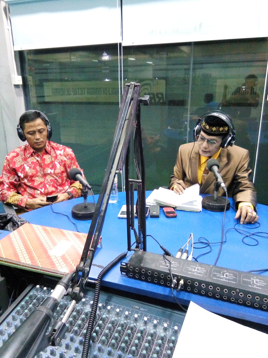 Sekarang gado-gado PAPRRI bersama papih deden di @pro1rricirebon