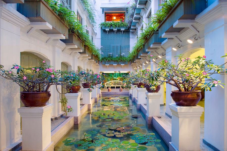 olielo_travels's tweet photo. Invitation to wellness at the Mandarin Oriental #spa in #Bangkok #Thailand! #luxury #hotel https://t.co/HopkvRkir7 https://t.co/3xHEM6xiSL