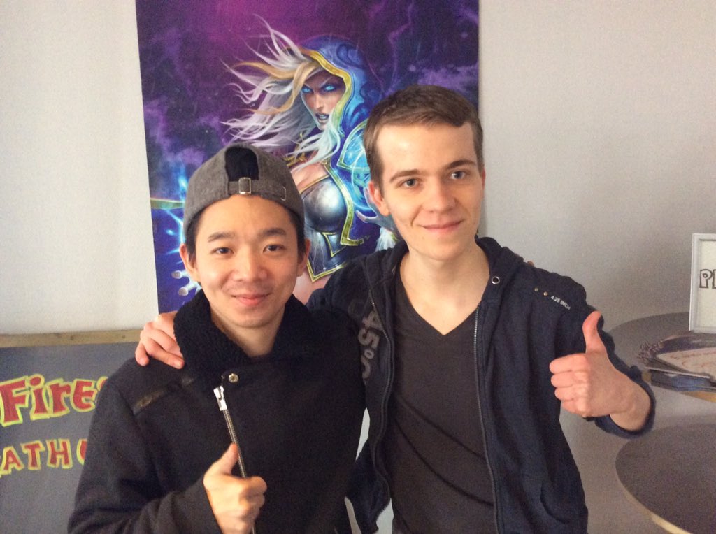 ThijsTCG's tweet image. Team NL is ready for Day 2 of HCG, my changes are low, but @tylerootd has a good shot and is currently 4-1!