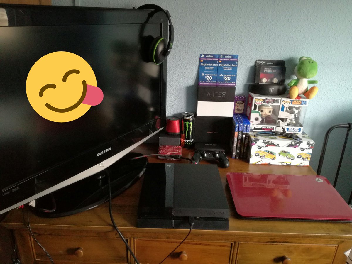 byD3ivid_'s tweet image. Bueno...
Después de duro trabajo...😂
Ya está todo ordenado😊
#MiniSetUp