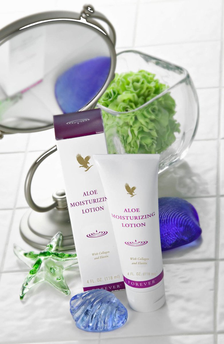 Moisturising is an essential part of your #skincareroutine. link.flp.social/LFaCpP