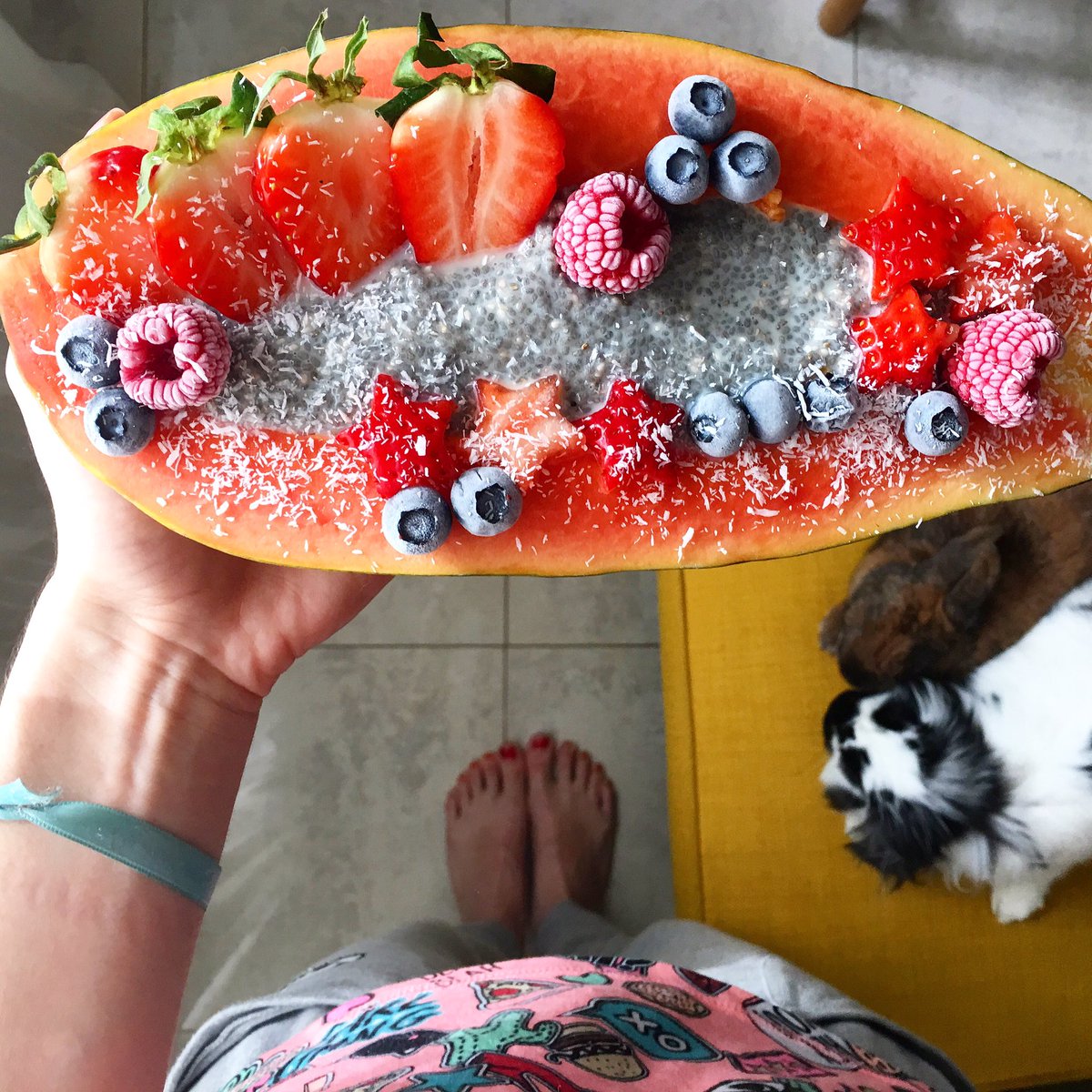 ❤️Chia-frutos rojos Papaya Bowl❤️
