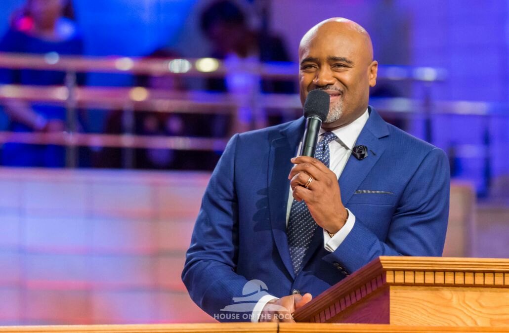 HouseOnTheRock's tweet photo. God is the God of the two-handed blessing. If you look after His purpose, He will bless you. 
#HOTRService https://t.co/EM1MpxBbNs