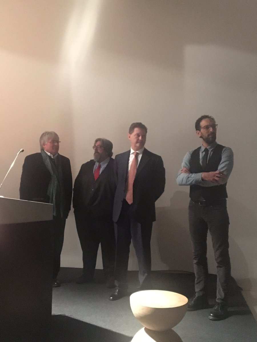 <a href="/MrRistorExpo/">RistorExpo</a> premio alla carriera a Chicco Cerea con Giovanni Ciceri e il Maestro Hitner <a href="/Confcommercioco/">Confcommercio Como</a>