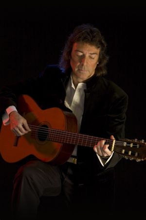  Happy 67th birthday, Steve Hackett! 
