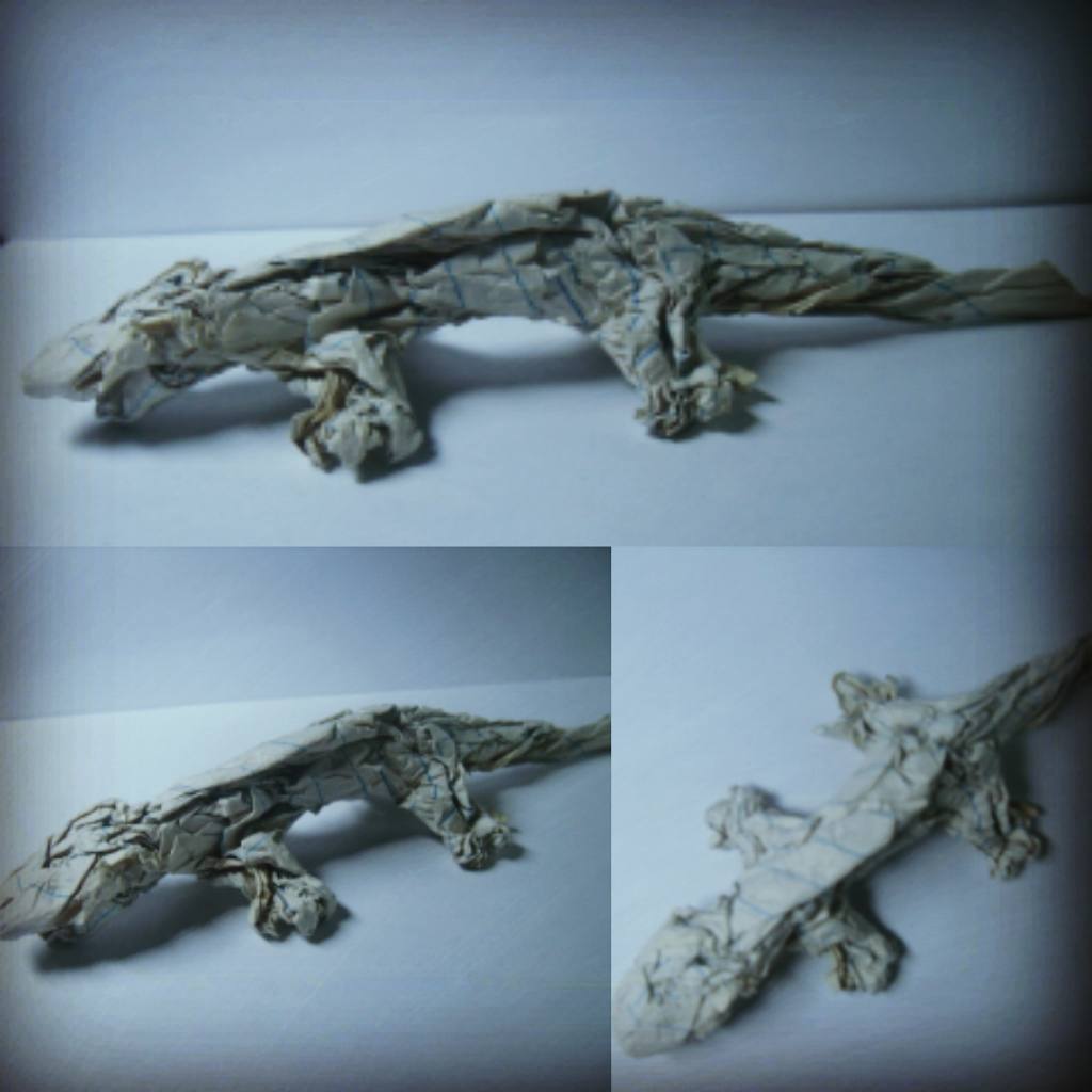 ArtNigerian's tweet image. “A great artist is always before his time or behind it.” - George Moore 
#PaperLife #PaperArt #Creativity #PaperSculpting #Art #Recycle