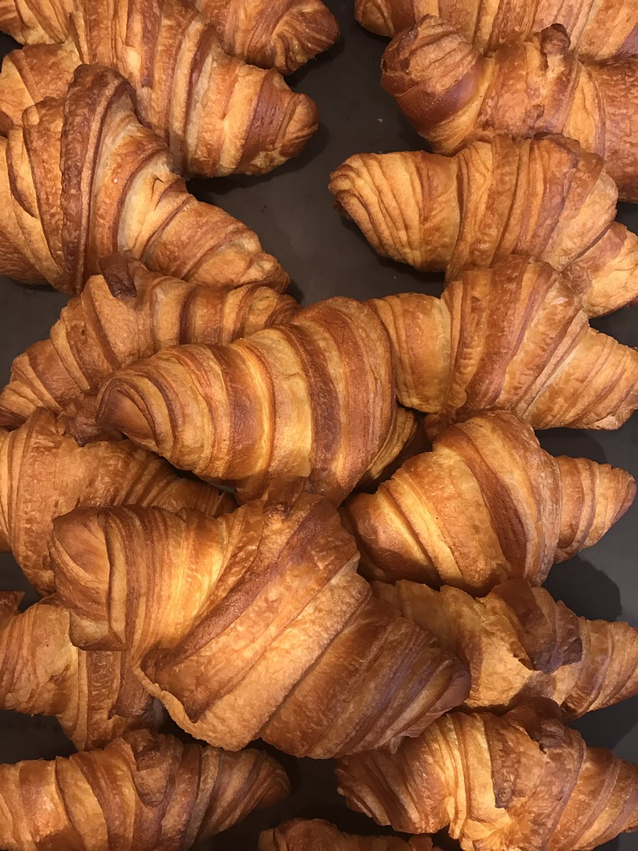 OleandSteenUK's tweet photo. Handmade early this morning, &amp; warm from the oven https://t.co/x961MBAdrM