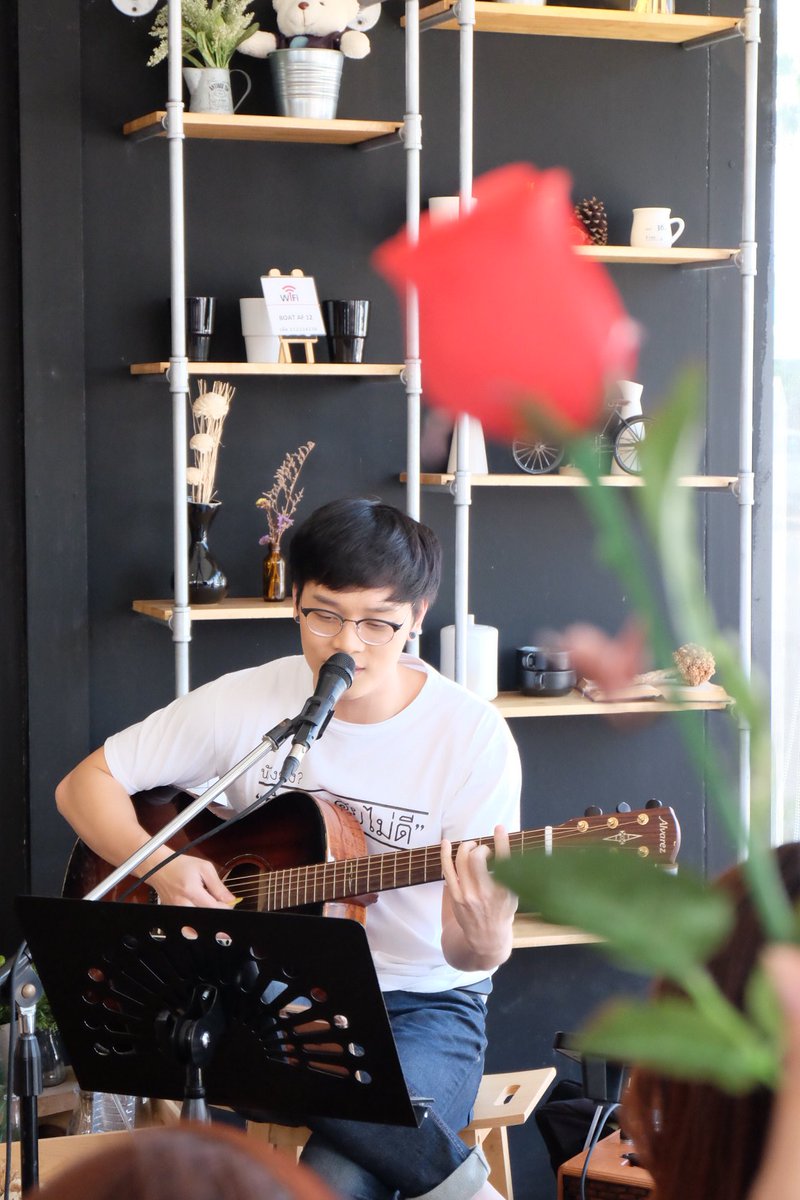 Ya_Ya_twitz's tweet photo. @Siriboat72 Love🌹 Love🌹 #MeetBoatMeetLove #boatsirirod #อัธยาศัยไม่ดี https://t.co/AQHmlgLuUL