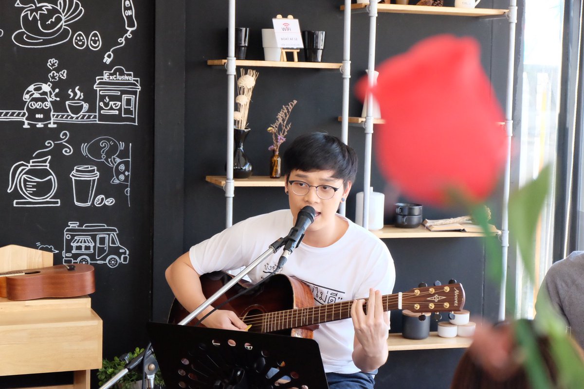 Ya_Ya_twitz's tweet photo. @Siriboat72 Love🌹 Love🌹 #MeetBoatMeetLove #boatsirirod #อัธยาศัยไม่ดี https://t.co/AQHmlgLuUL