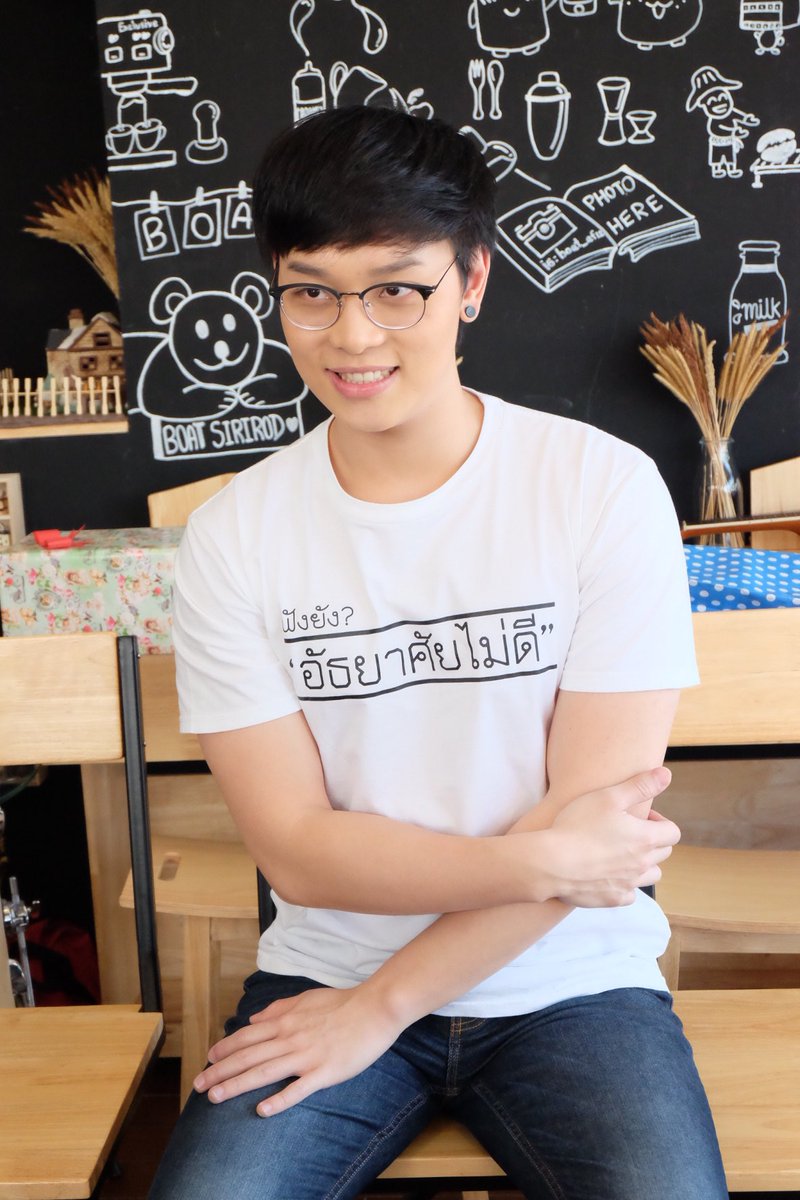 Ya_Ya_twitz's tweet photo. @Siriboat72 สุดหล่อ 😎😆😁 #MeetBoatMeetLove #boatsirirod #อัธยาศัยไม่ดี https://t.co/fvXGD6xOgi