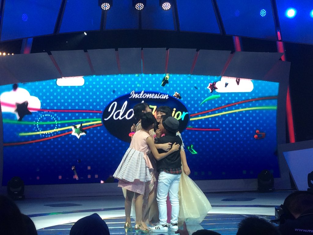 Official_MNCTV's tweet photo. Dan perjalanan @AlyciaIdolJr di #IdolJr #IdolJrTOP5 harus terhenti sampai disini. Semangat terus & jangan menyerah yaa. https://t.co/VOOST7sS9K