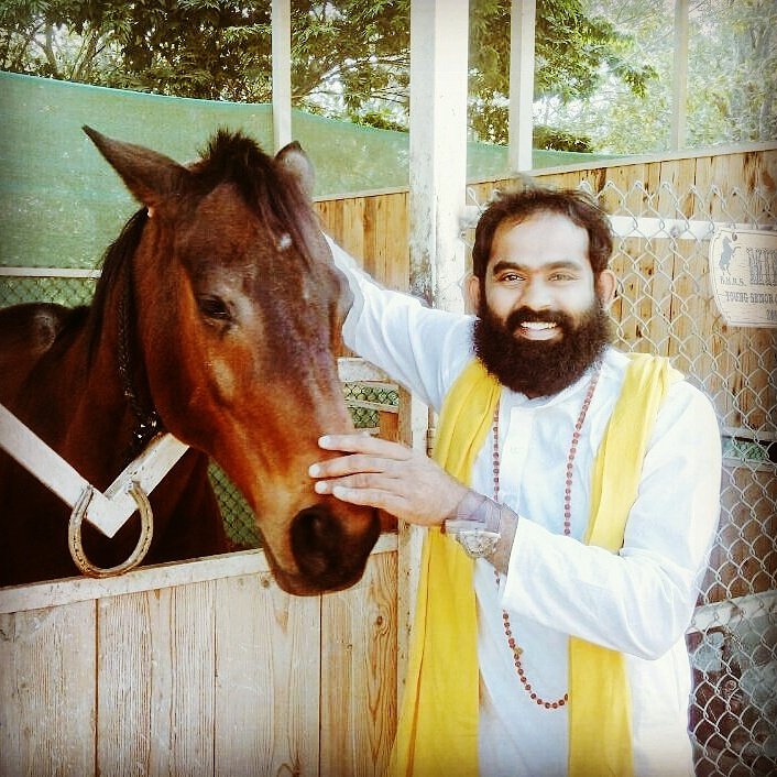 Adi_Tatva's tweet photo. Prayer always need presence of mind rather than mantra..
#aditatva #Yoga #Quotes #Guruji #Tatva #adi #adiyogi #yogi #Spirituality #success https://t.co/SL0eUg9HKW