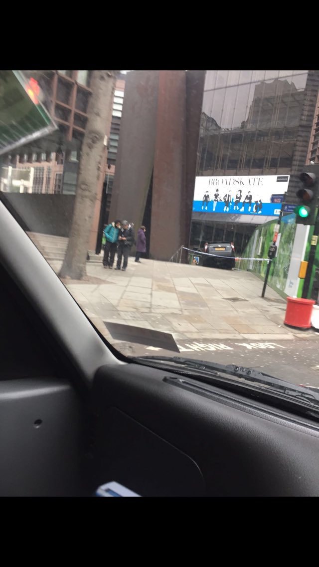 Jmroberts343Jmr's tweet photo. For any non taxi followers,this puts into perspective how dangerous uber drivers are,this imbecile drove down the steps at Liverpool st stn https://t.co/rQwZ8SPcIx