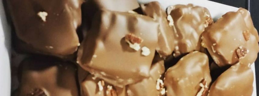 Two days out from Valentine's Day people! Get some delicious, locally-made chocolate at <a href="/mmmChocolatea/">Cindy Walker</a> or <a href="/HabitualChoklat/">Habitual Chocolate</a> (or both).