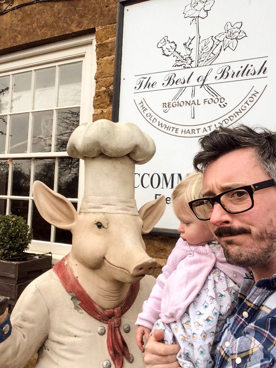 pintsizedtrips's tweet photo. We ventured out to the Old White Hart in Lyddington this week... Full review https://t.co/Wfi92NwwY3 #childfriendlypubs #instadad #pubreview https://t.co/RadQUiPqn7