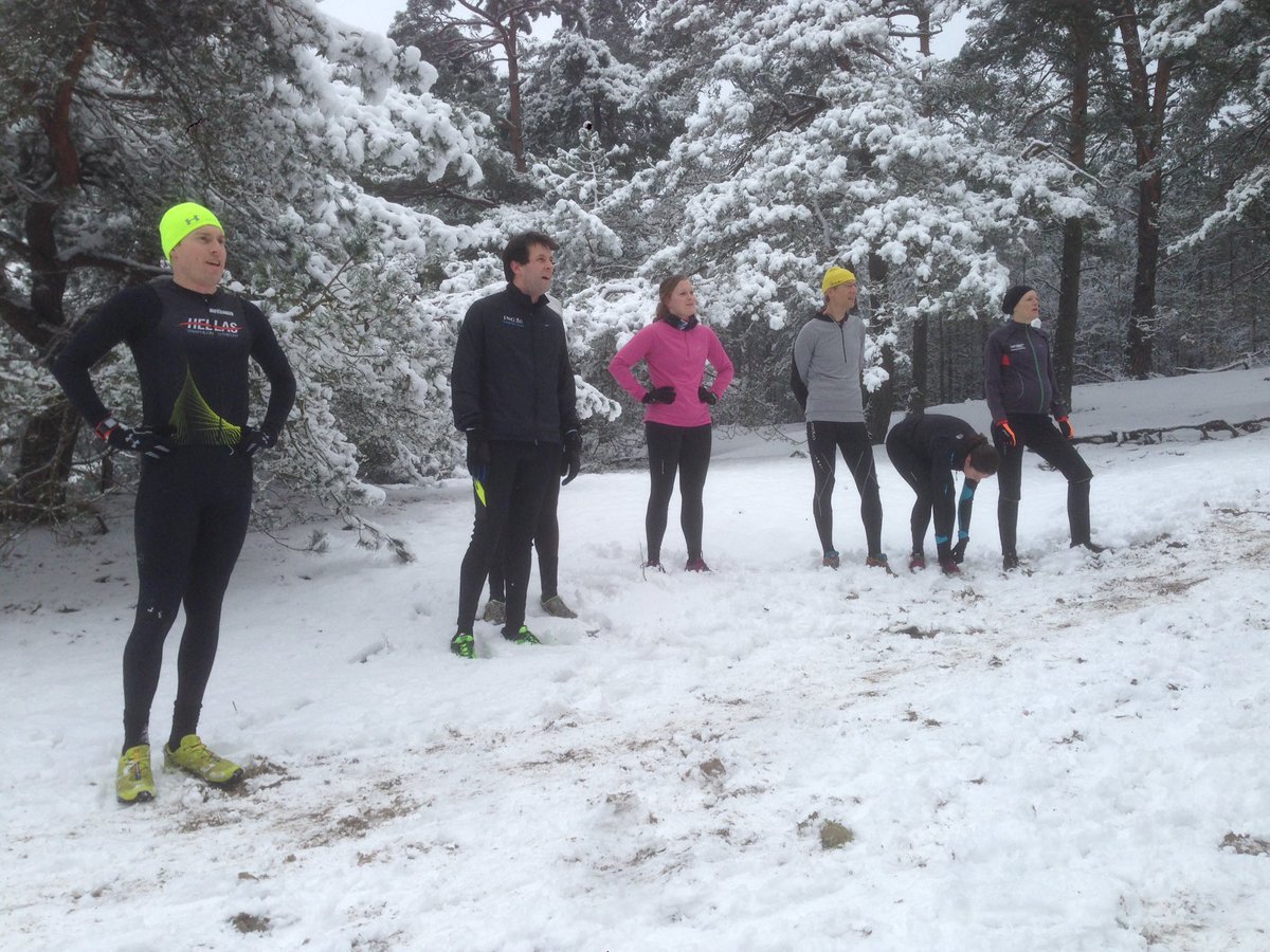 hellasloopboost's tweet photo. .@hellastriathlon #foresttraining pics: up&downhill drills, observation group, uphill technique test run, snowman hugging(?) https://t.co/eHNfbUkx4o