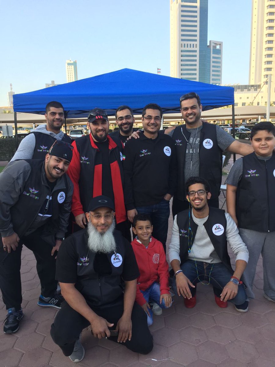HalaFeb18's tweet photo. مشاركة رائعة من فريق البومة الكويتي  في كرنفال هلا فبراير 2017 في شارع سالم المبارك https://t.co/bCTcxwUtug